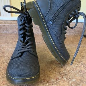 Boys Dr. Martens